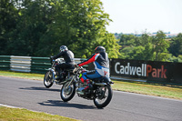Advanced 1 Group Black Bikes